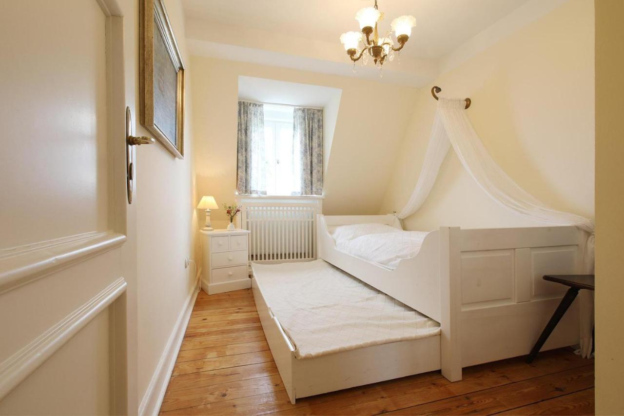 Bel Etage Apartment *